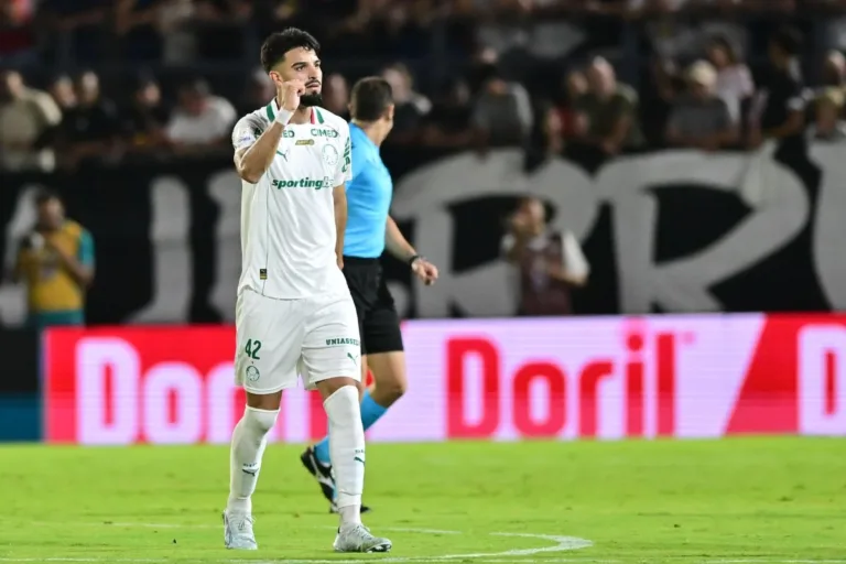 Fortaleza Alviverde: Palmeiras suporta bombardeio, vence o Bragantino por 1 a 0 e garante três pontos fora de casa